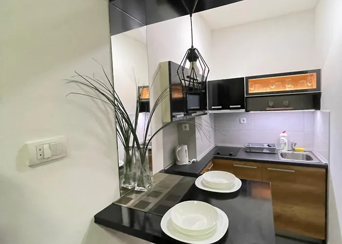 Skadarlija Nest * Belgrado